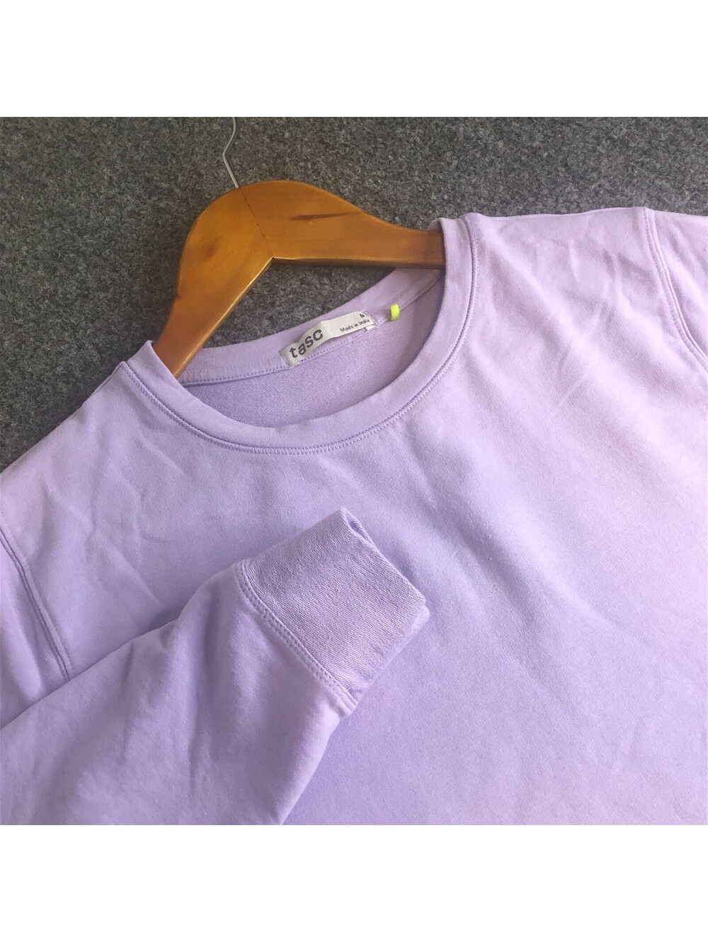 Tasc Riverwalk Sweatshirt Womens Medium Purple Organic Cotton Bamboo Activewear